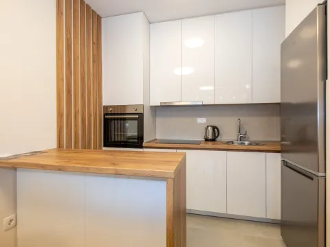 Rent, two bedroom apartment, 72m², Central Point, Podgorica - image 5