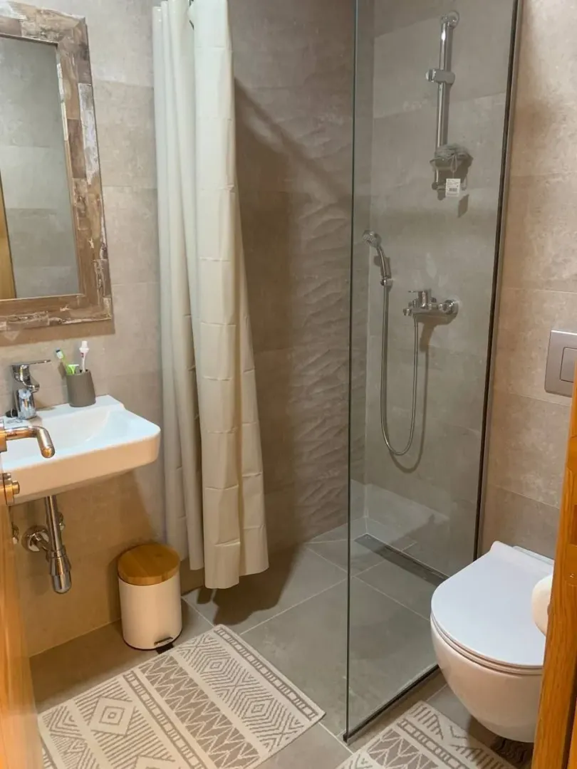 Rent, one bedroom apartment, 45m², Bečići, Budva