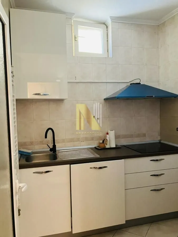 Prodaja, kuća, 108m², Salajka, Novi Sad Sve Podlokacije