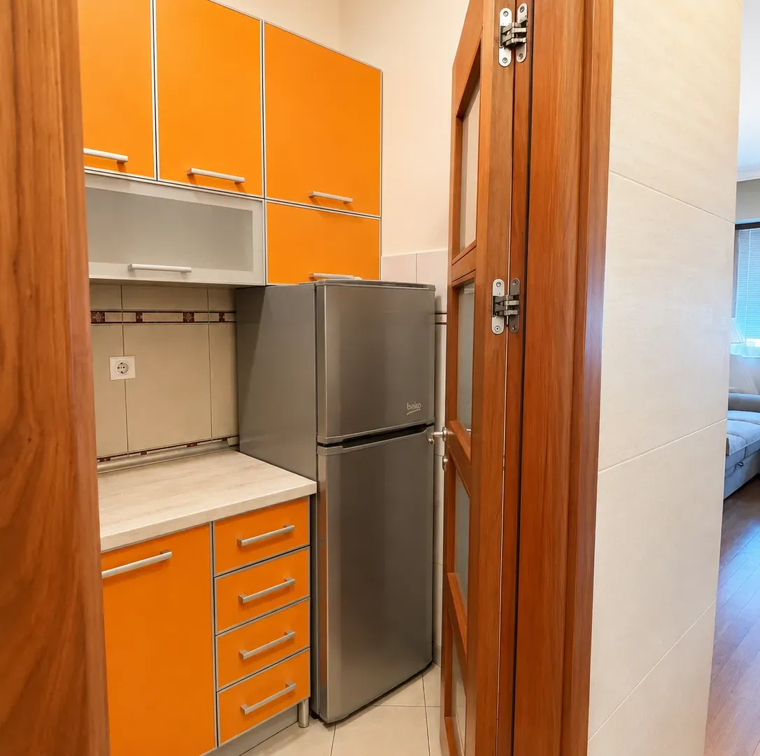 Izdavanje, jednosoban stan, 50m², Centar, Podgorica