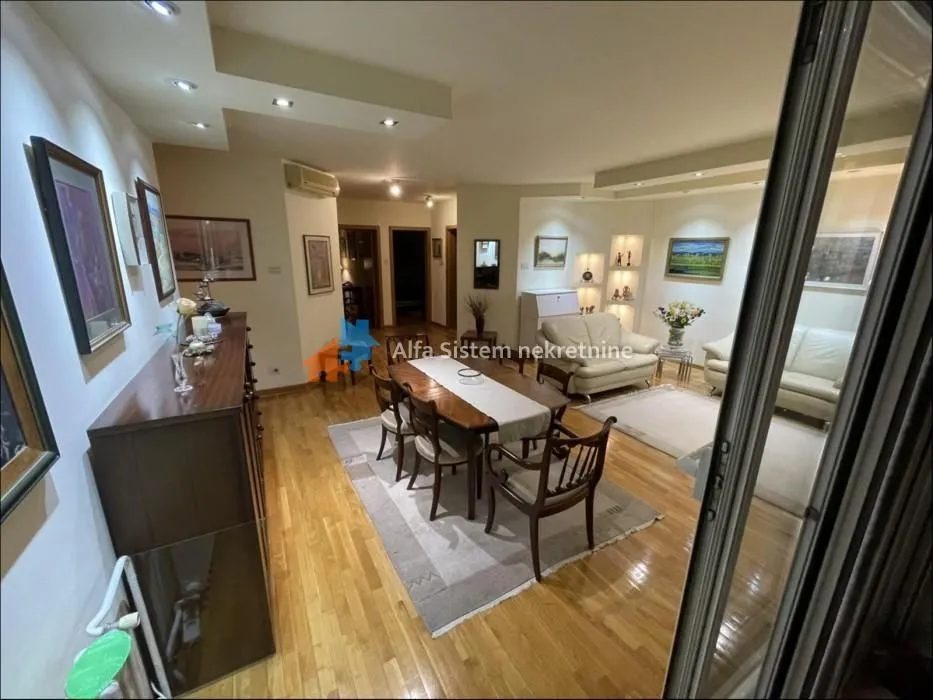 Rent, three bedroom apartment, 95m², Autokomanda, Voždovac Sve Podlokacije