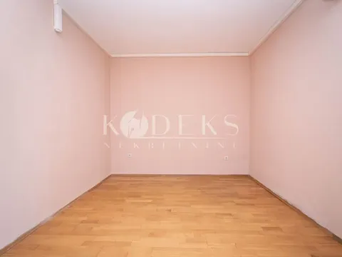 Rent, two bedroom apartment, 69m², Ljubović, Podgorica - image 4