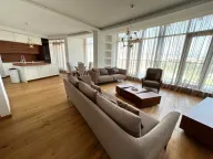 Izdavanje, dvosoban stan, 159m², Kod Capital Plaze, Podgorica - image 1