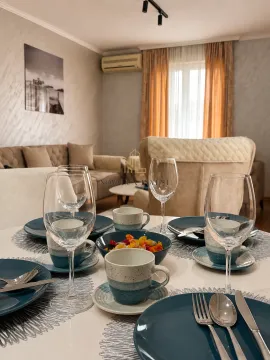 Izdavanje, kuća, 200m², Gornja Gorica, Podgorica - image 6