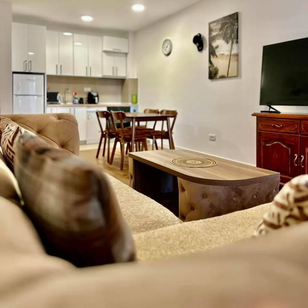 Rent, one bedroom apartment, 53m², Ilino, Bar