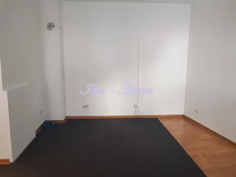 Izdavanje, poslovni prostor, 387m², Savski Venac, Beograd - image 7