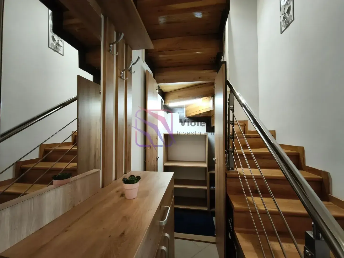 Izdavanje, dvosoban stan, 64m², Blok 9, Podgorica