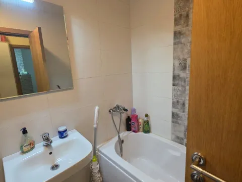 Prodaja, jednosoban stan, 46m², Stari Aerodrom, Podgorica - image 12