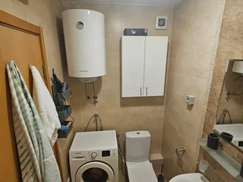 Prodaja, jednosoban stan, 39m², Stari Aerodrom, Podgorica - image 11