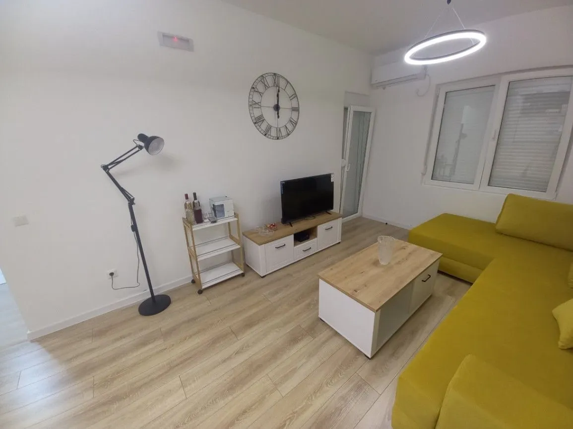 Rent, one bedroom apartment, 47m², Velika Plaža, Ulcinj