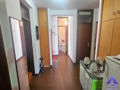 Prodaja, dvosoban stan, 59m², Risan, Kotor - image 8