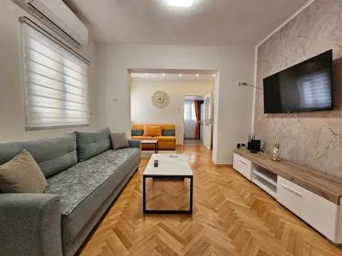 Prodaja, trosoban stan, 80m², Budva, Crna Gora - image 23