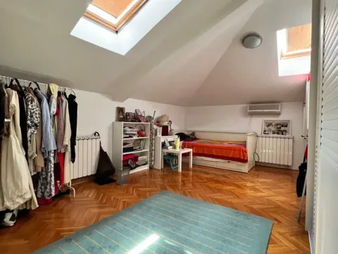 Prodaja, trosoban stan, 91m², Preko Morače, Podgorica - image 11