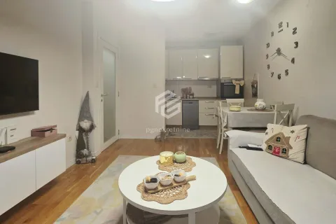 Prodaja, jednosoban stan, 39m², Stari Aerodrom, Podgorica - image 3
