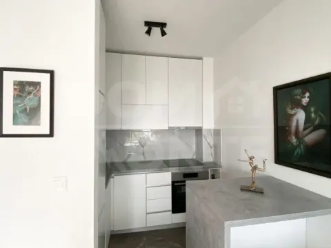 Rent, one bedroom apartment, 40m², Tivat, Crna Gora - image 11