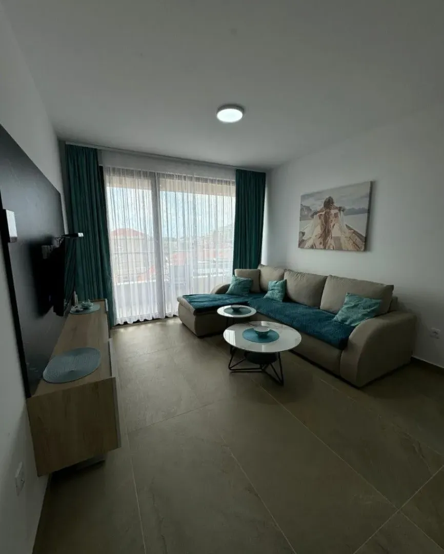 Sale, one bedroom apartment, 52m², Bečići, Budva