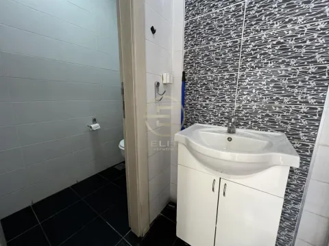 Izdavanje, poslovni prostor, 198m², Grbavica, Novi Sad Sve Podlokacije - image 16