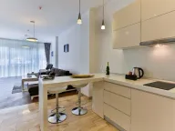 Rent, one bedroom apartment, 77m², Tree cane, Budva - image 7