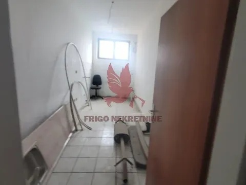 Prodaja, kuća, 900m², Mladenovac, Beograd - image 13