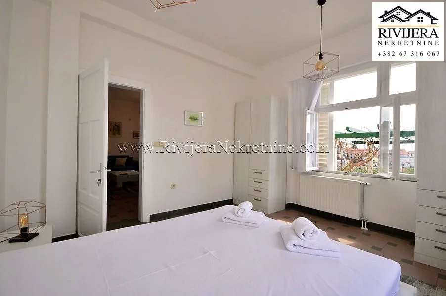 Prodaja, kuća, 90m², Centar, Herceg Novi