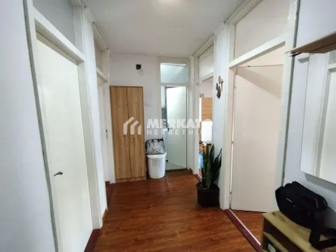 Prodaja, trosoban stan, 72m², Lazarevo, Zrenjanin - image 9