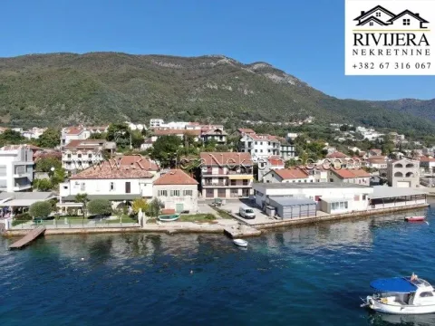 Sale, two bedroom apartment, 72m², Đenovići, Herceg Novi - image 4