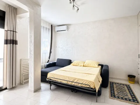 Sale, studio apartment, 31m², Bečići, Budva - image 13