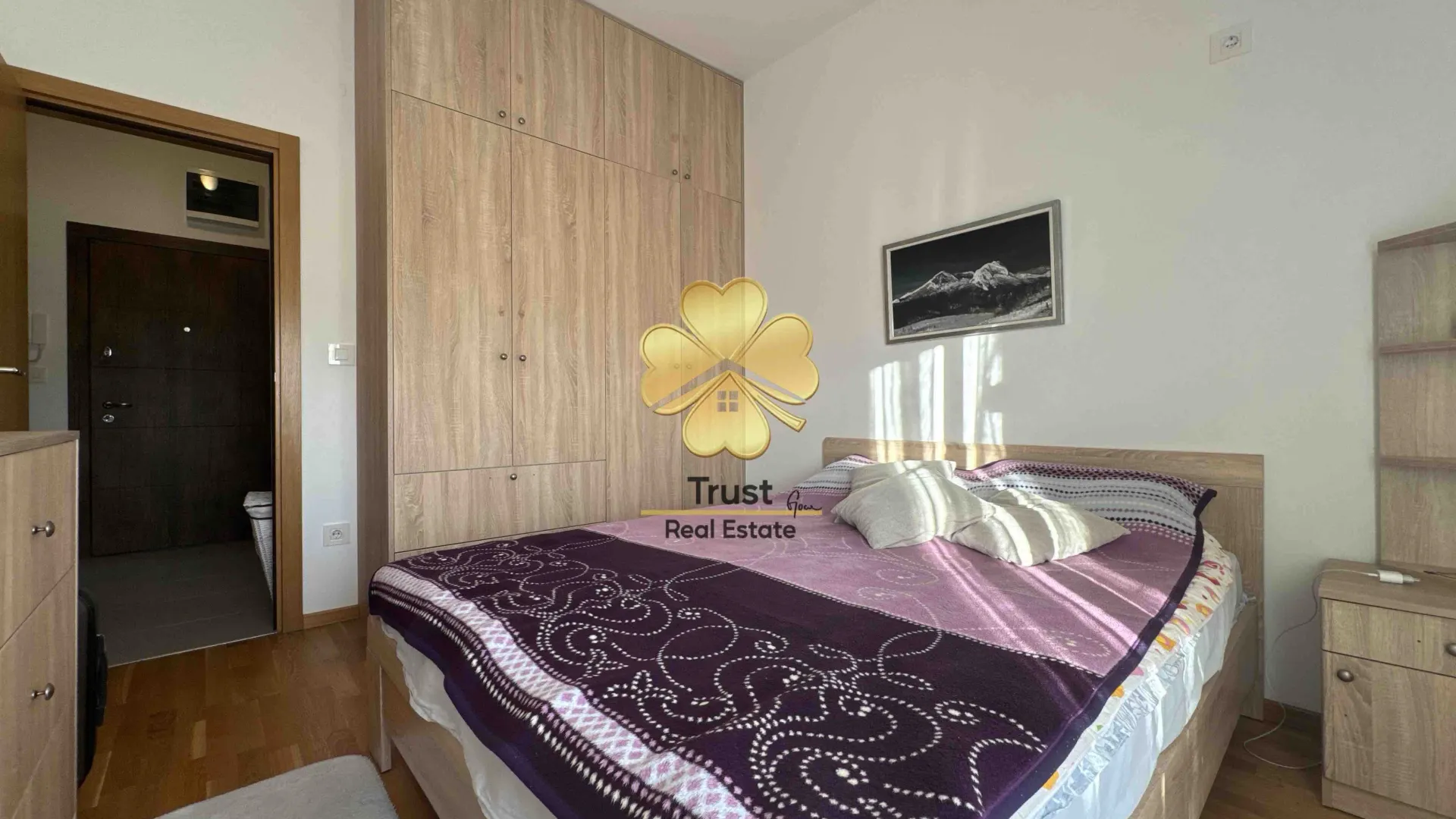 Rent, one bedroom apartment, 50m², Stari Aerodrom, Podgorica