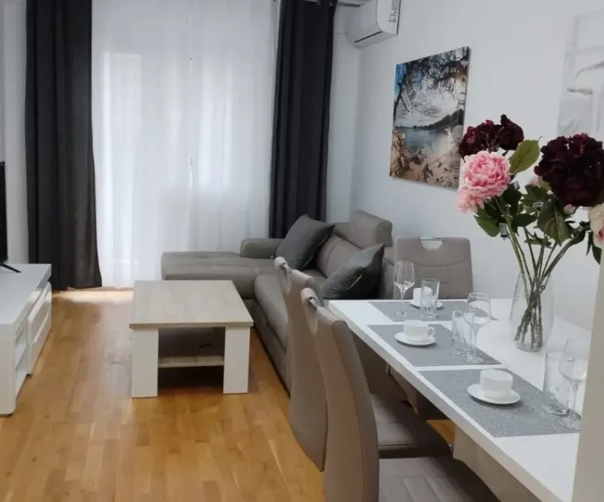 Prodaja, jednosoban stan, 50m², Babilonija, Budva