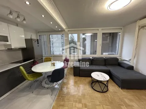 Prodaja, jednosoban stan, 48m², Novi Beograd Blok 22, Novi Beograd Sve Podlokacije - image 2