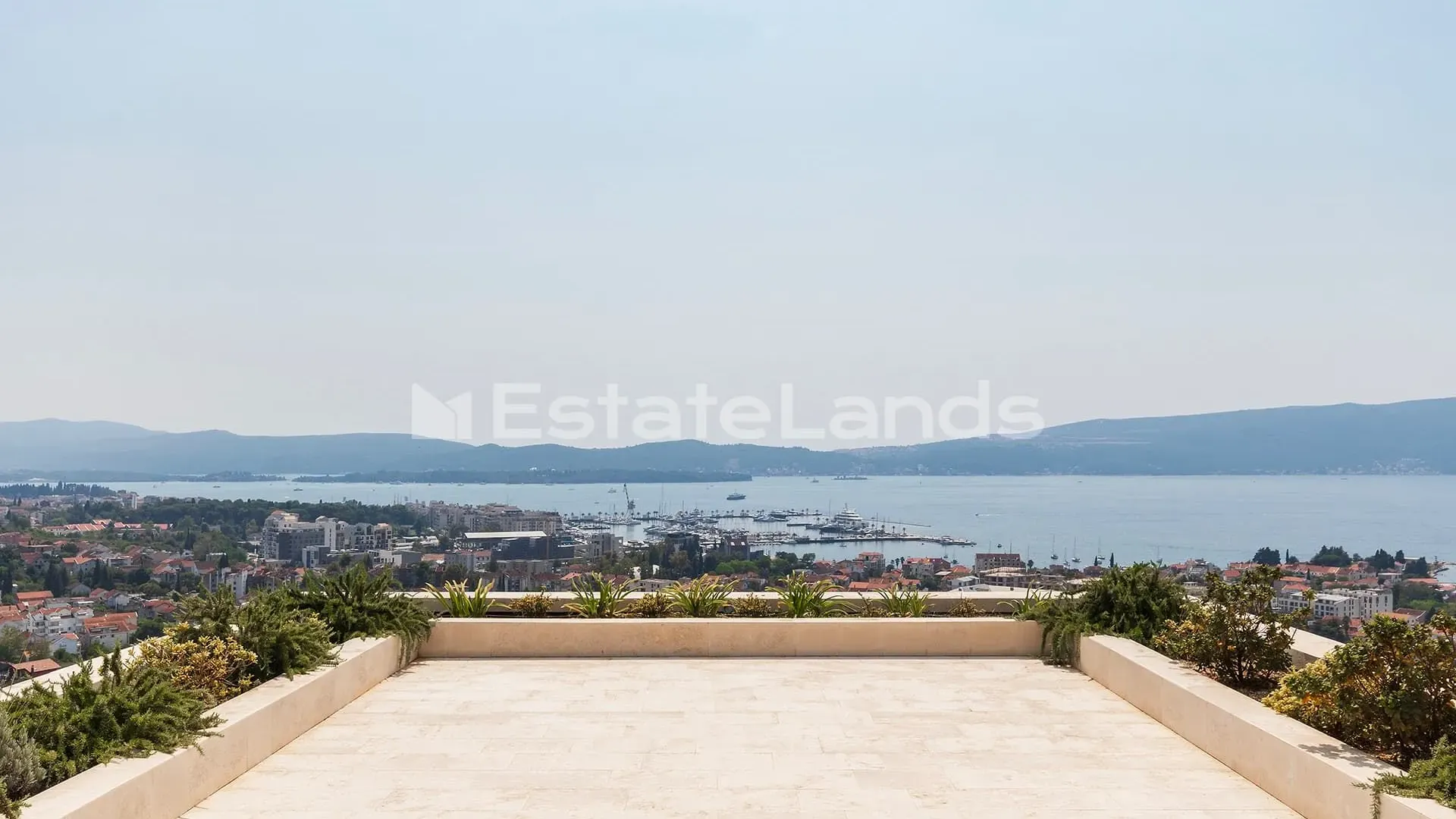 Prodaja, kuća, 1482m², Donja Lastva, Tivat