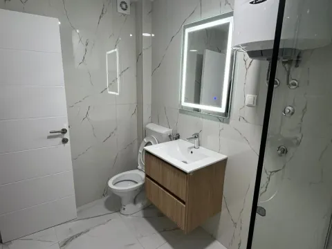 Izdavanje, trosoban stan, 100m², Zabjelo, Podgorica - image 6