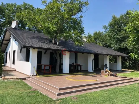 Kuća in Horgoš