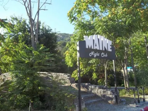 Rent, hospitality venue, 200m², Maini, Budva - image 2