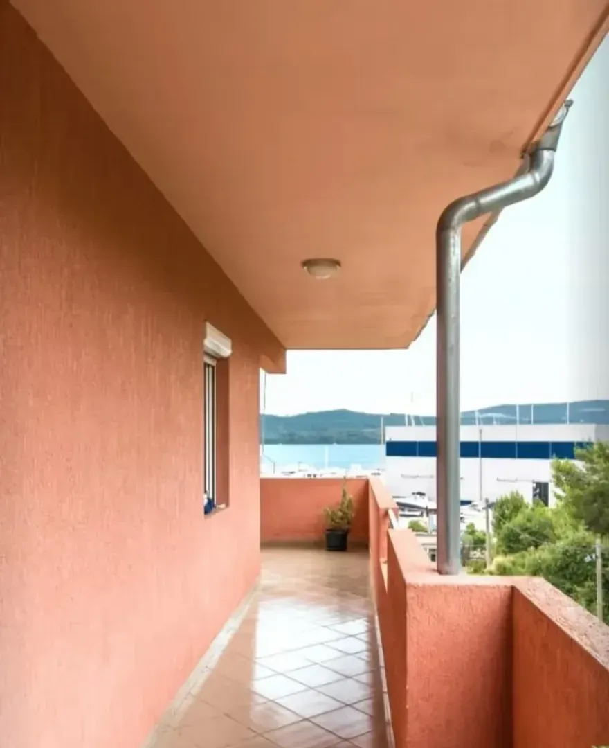 Rent, apartment, 106m², Tivat, Crna Gora