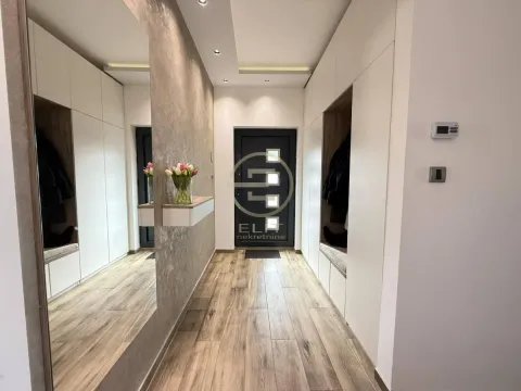 Sale, house, 165m², Petrovaradin, Novi Sad - image 40