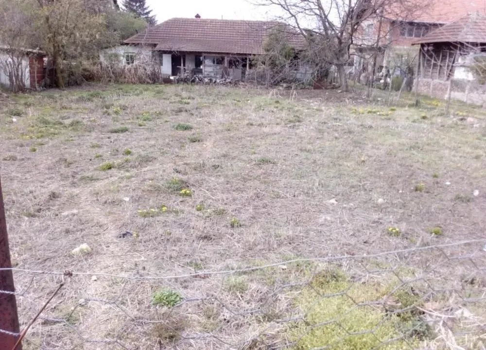 Prodaja, plac, 500m², Ćuprija, Srbija