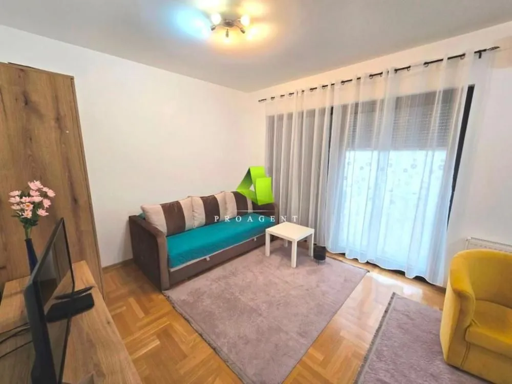 Izdavanje, stan, 37m², Palilula, Niš