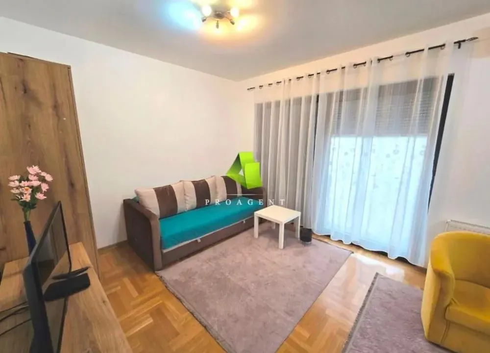 Rent, apartment, 37m², Palilula, Niš