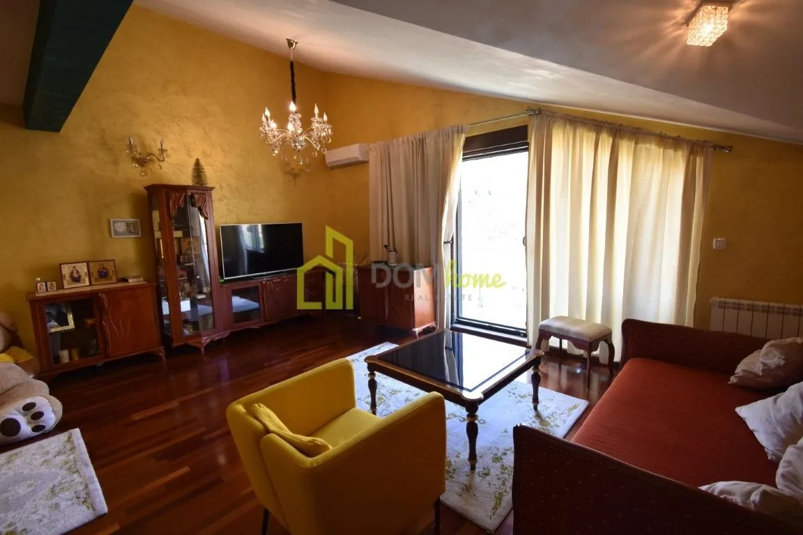 Prodaja, dvosoban stan, 90m², Gorica C, Podgorica