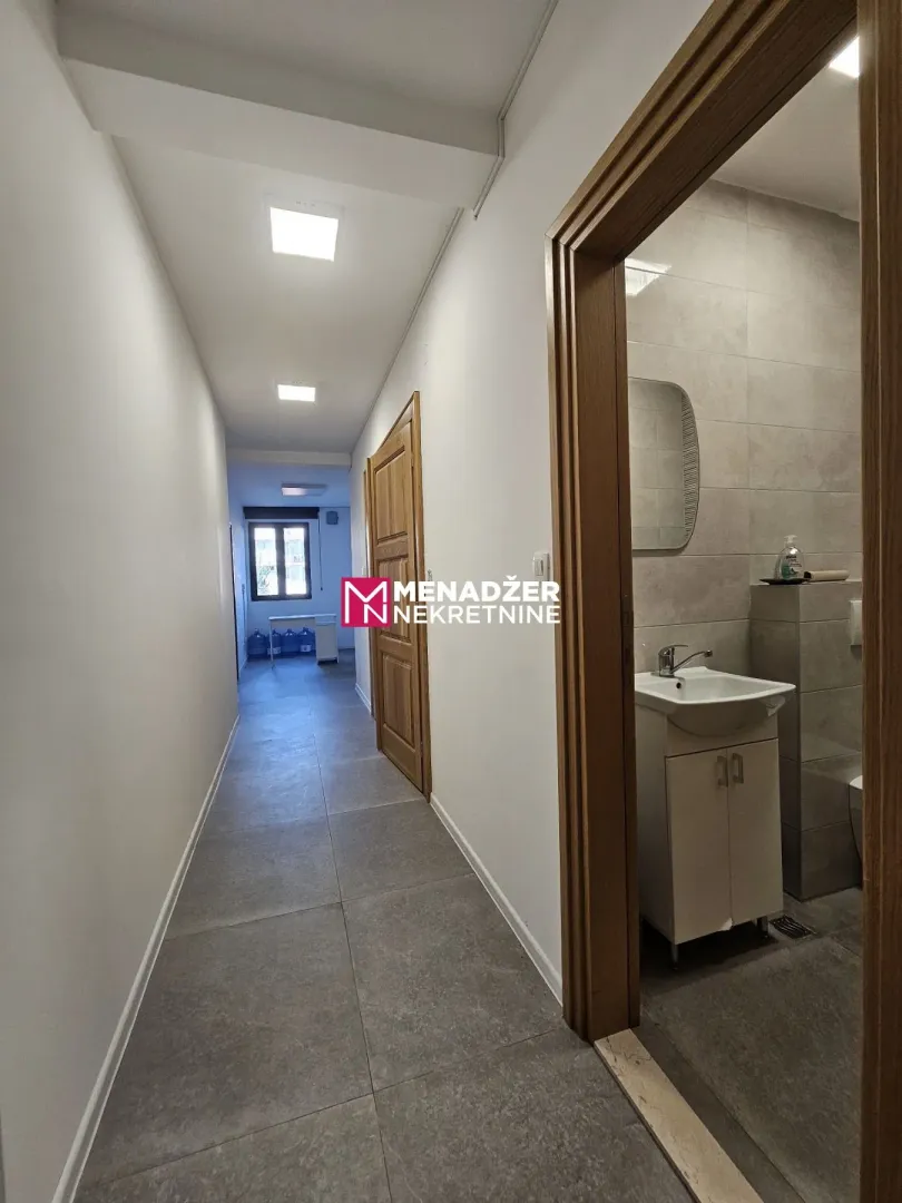 Rent, office space, 120m², Centar, Podgorica