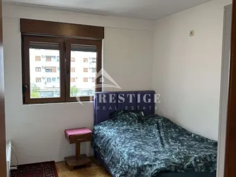 Izdavanje, jednosoban stan, 40m², Stari Aerodrom, Podgorica - image 4