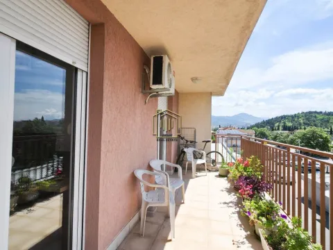 Izdavanje, jednosoban stan, 52m², Zabjelo, Podgorica - image 10