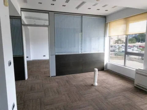Prodaja, poslovni prostor, 80m², Preko Morače, Podgorica - image 3