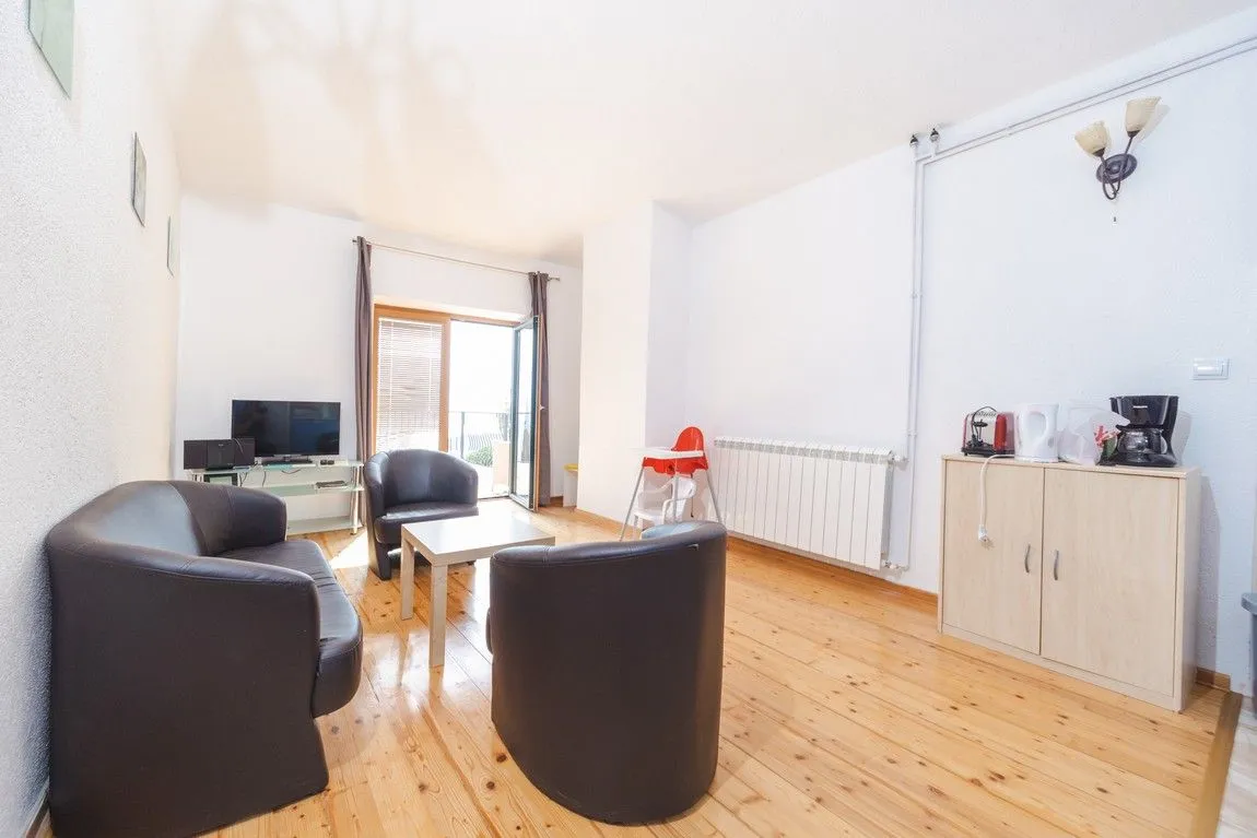 Sale, house, 458m², Kuljače, Budva