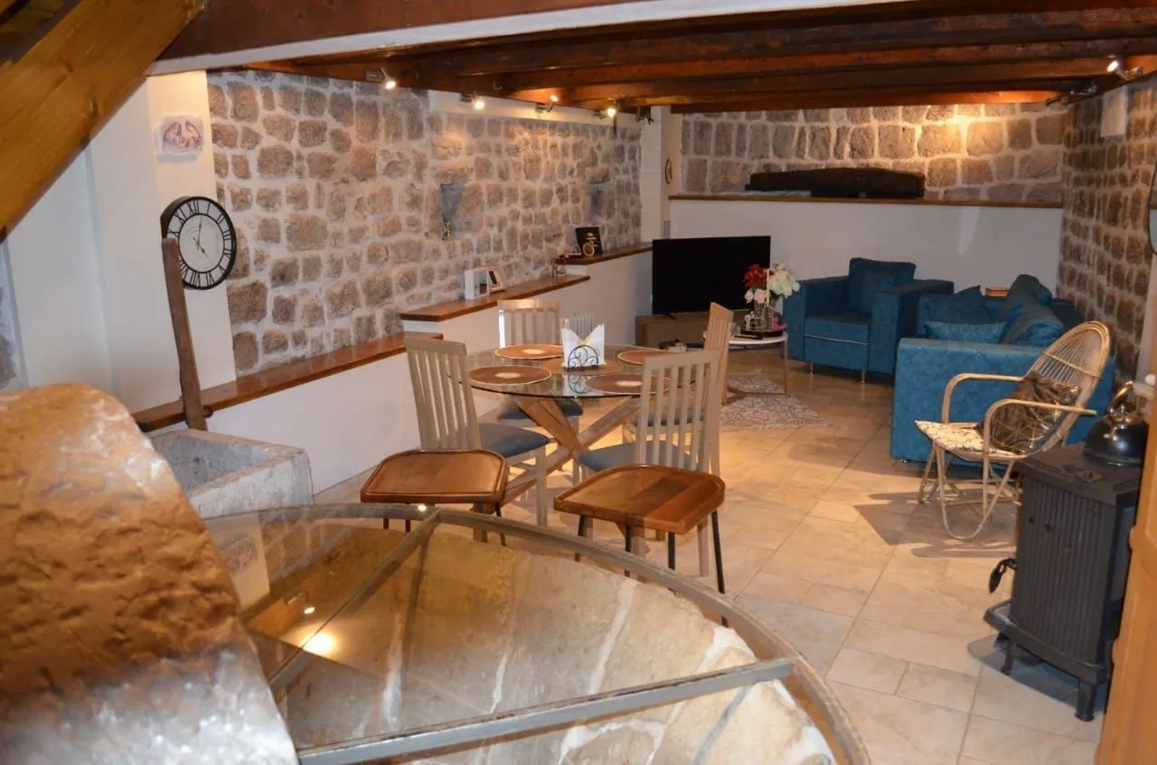 Prodaja, kuća, 270m², Luštica, Tivat