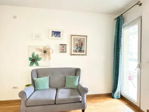 Rent, apartment, 52m², City Kvart, Podgorica - image 2