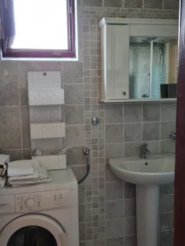 Sale, one bedroom apartment, 35m², Bečići, Budva - image 8