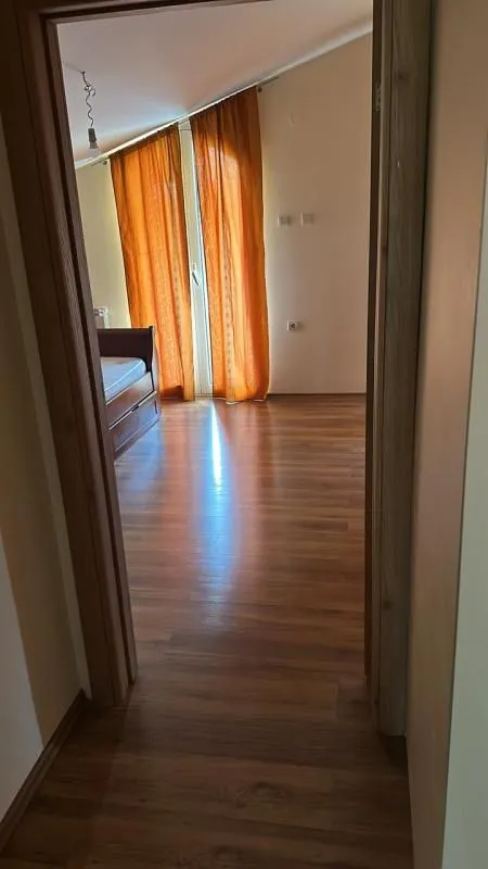 Sale, house, 600m², Golubovci, Podgorica