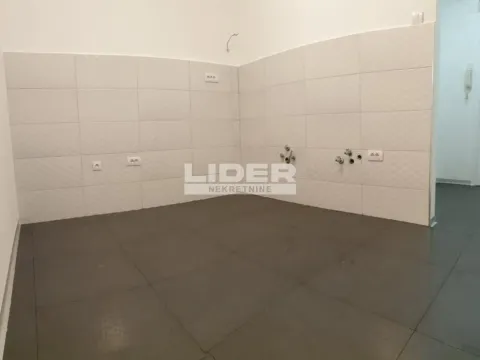 Sale, one bedroom apartment, 35m², Savski Venac, Beograd - image 13